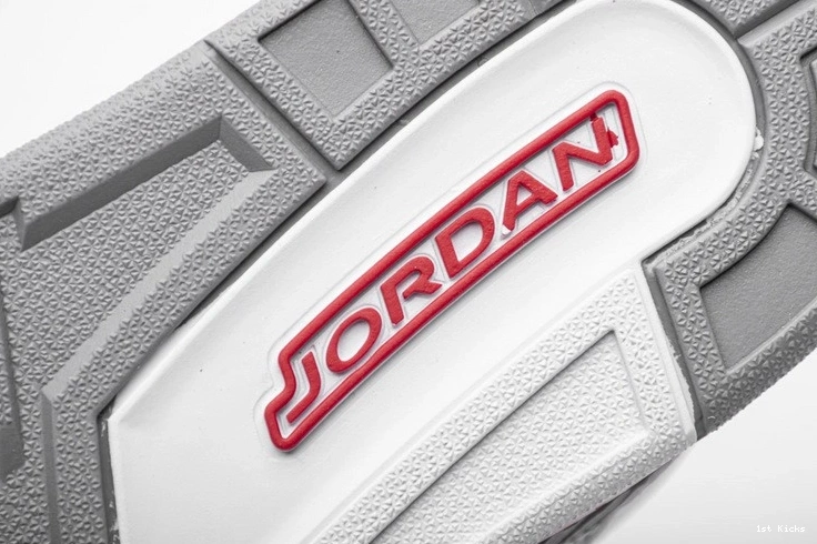 Fame  of 3 136064-116 Retro Jordan Hall 1012